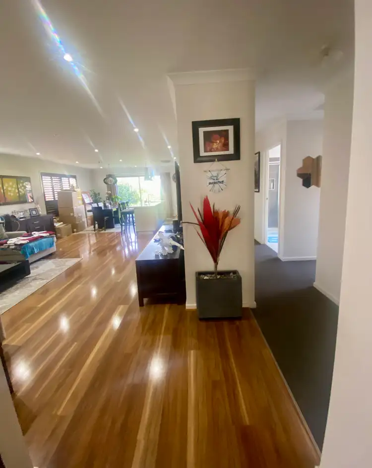 Fifth view of Homely house listing, 10 Simonson Way, Williams Landing VIC 3027