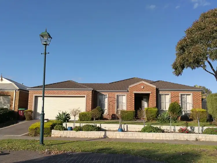 56 Scotsdale Drive, Cranbourne East VIC 3977