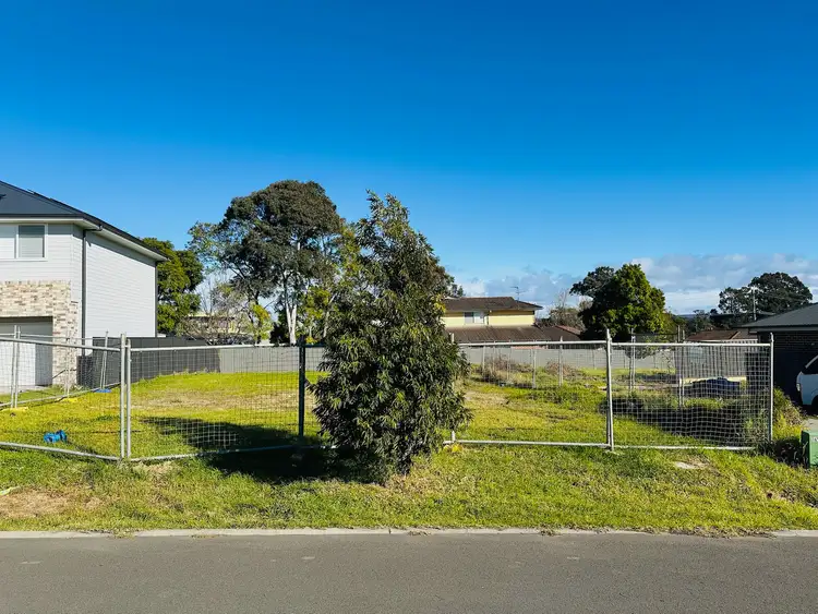 8 Wild Flower Place, Tahmoor NSW 2573
