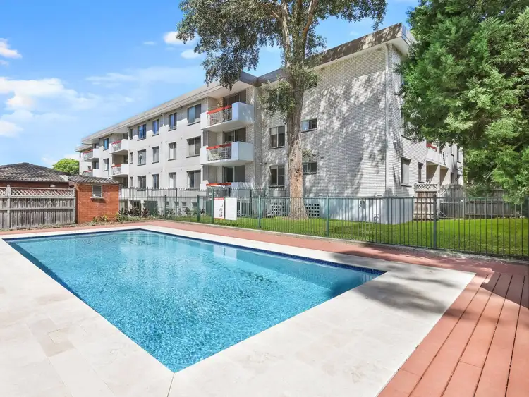 1/81-83 Florence Street, Hornsby NSW 2077