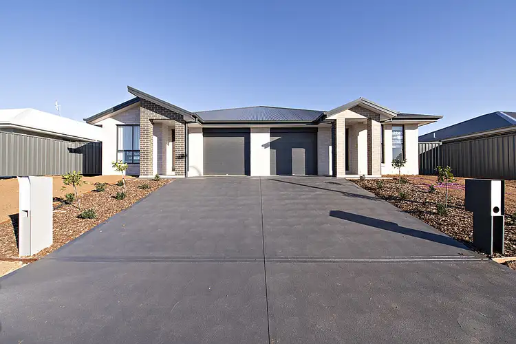 17a Boyd Avenue, Dubbo NSW 2830