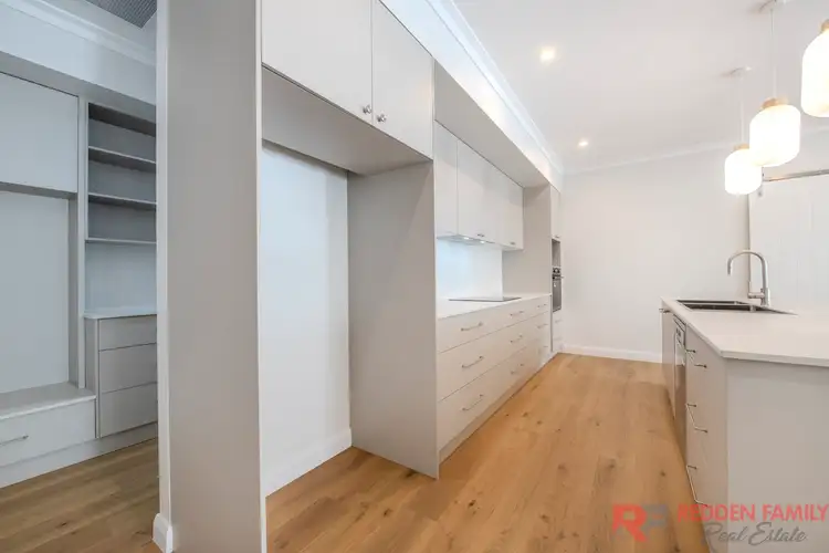 Fifth view of Homely house listing, 10 Tweed Place, Dubbo NSW 2830