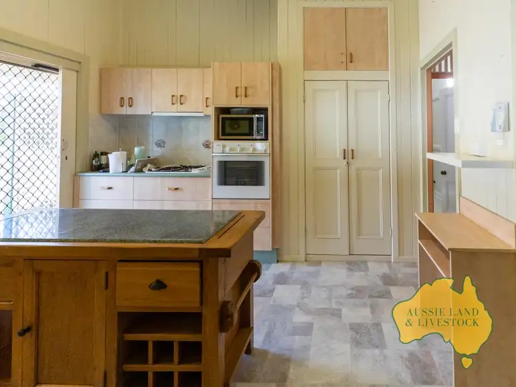 Seventh view of Homely house listing, 11 BOUVERIE STREET, Mundubbera QLD 4626