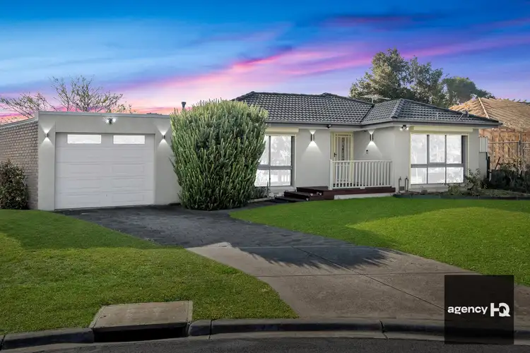 Second view of Homely house listing, 7 Loddon Court, Werribee VIC 3030
