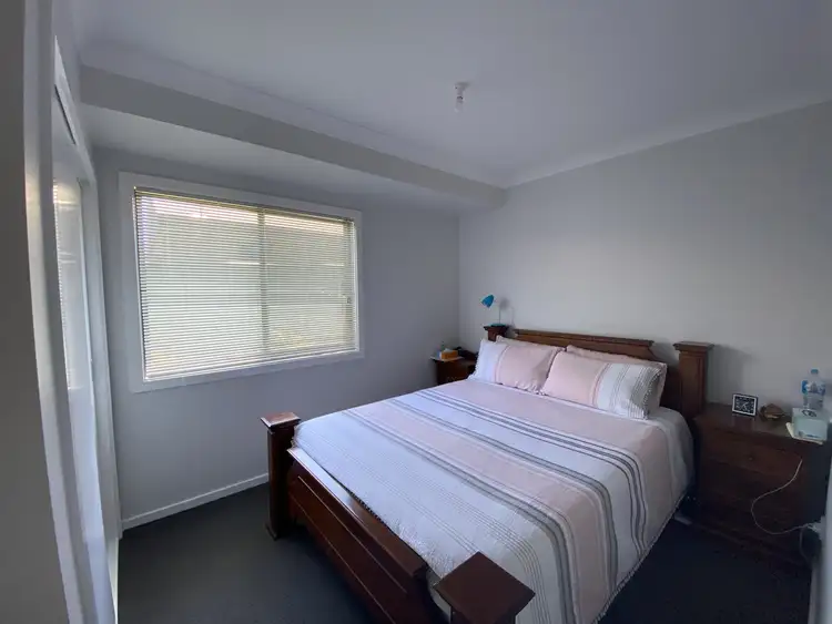 Fourth view of Homely semi-detached listing, 1/33 Hindmarsh Esplanade, Dubbo NSW 2830