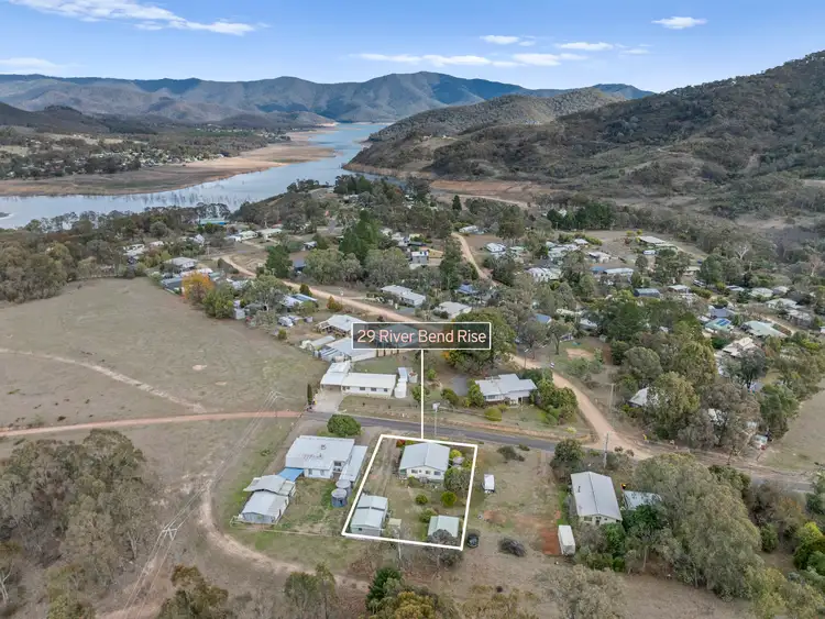 29 River Bend Rise, Macs Cove VIC 3723