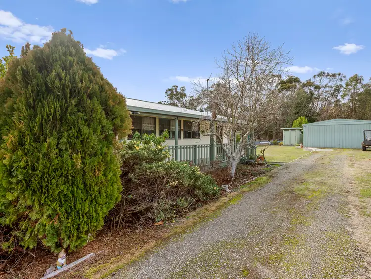 29 River Bend Rise, Macs Cove VIC 3723