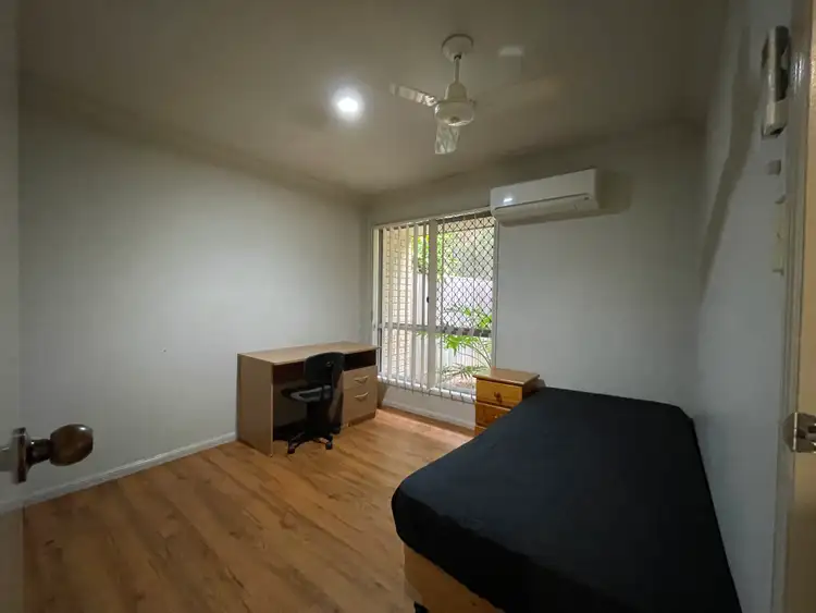 Fifth view of Homely townhouse listing, 20/9 Lawrence Close, Robertson QLD 4109