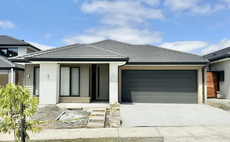 16 Wheatsheaf Road, Wyndham Vale VIC 3024