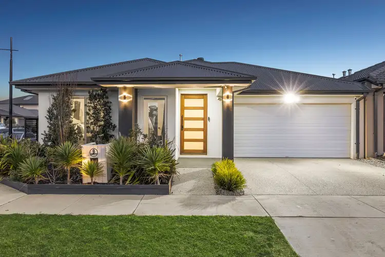 9 Dobell Street, Mount Duneed VIC 3217