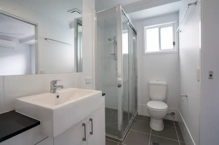 Fifth view of Homely semi-detached listing, 2/23 Boydaw Road, Ormeau QLD 4208
