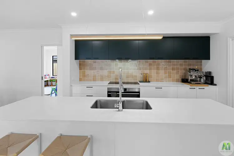 Fifth view of Homely house listing, 7 Franks Court, Portland VIC 3305