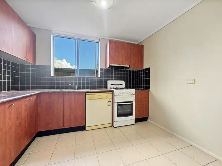 Fifth view of Homely apartment listing, 12/60 O'Shanassy Street, North Melbourne VIC 3051