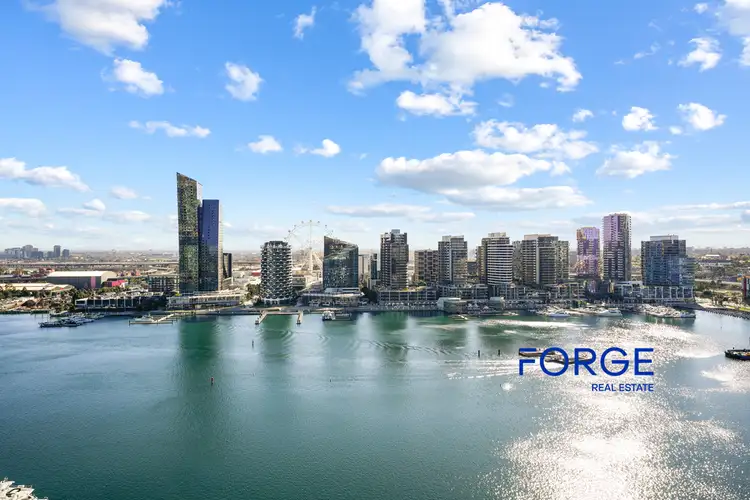 195/8 Waterside Place, Docklands VIC 3008