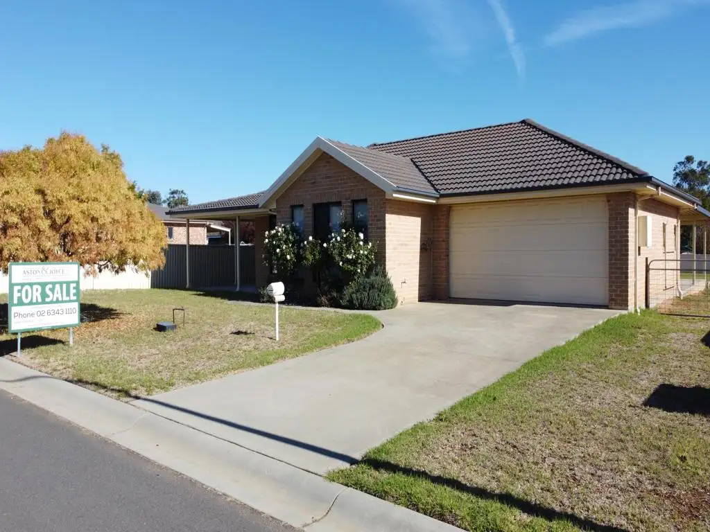 Main view of Homely house listing, 7 Huckel Close, Grenfell NSW 2810