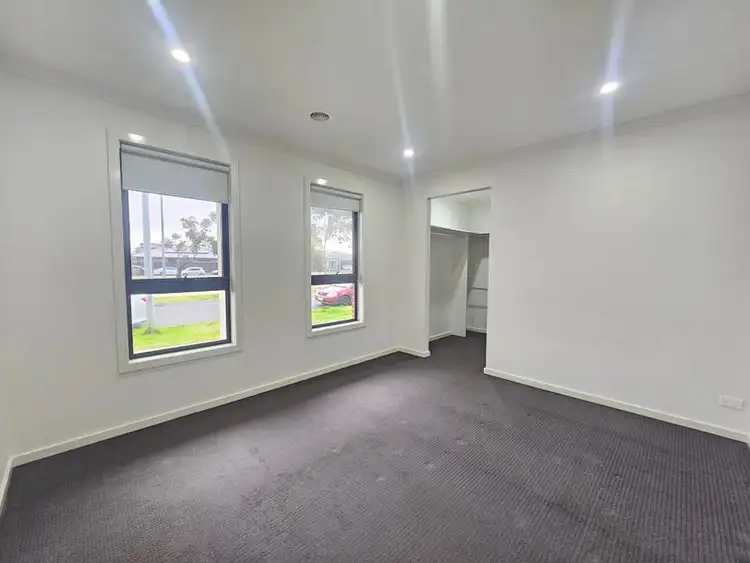 Second view of Homely house listing, 37 Bridport Circuit, Tarneit VIC 3029