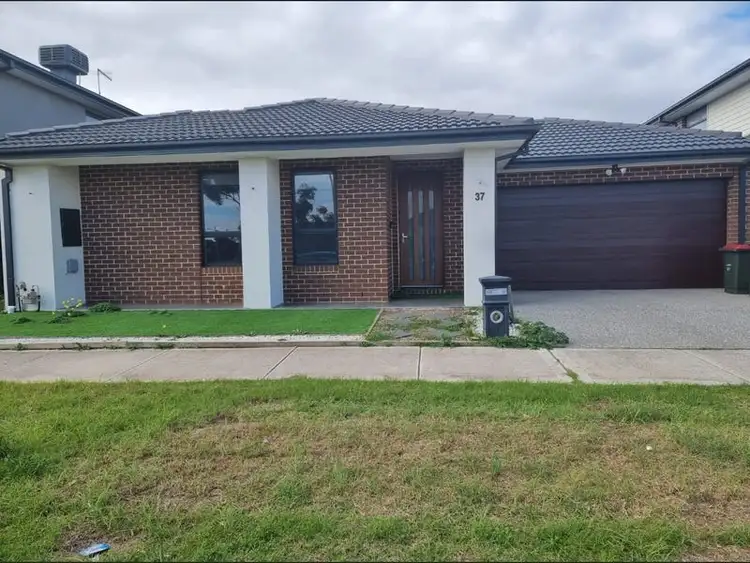 Fifth view of Homely house listing, 37 Bridport Circuit, Tarneit VIC 3029
