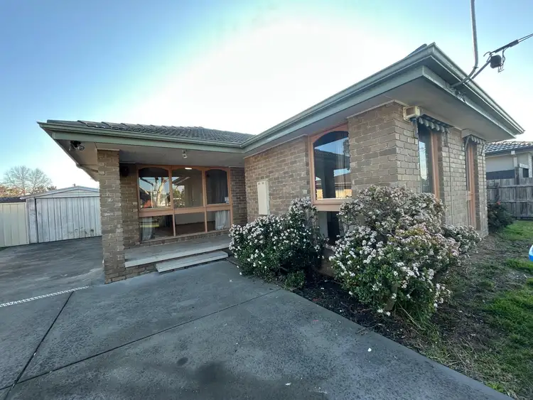 3 Christine Street, Cranbourne VIC 3977