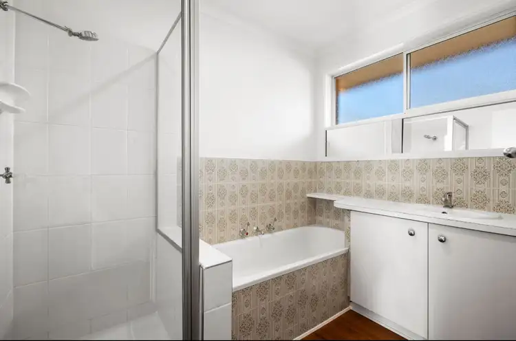 Fifth view of Homely unit listing, 2/15 Bostock Avenue, Manifold Heights VIC 3218