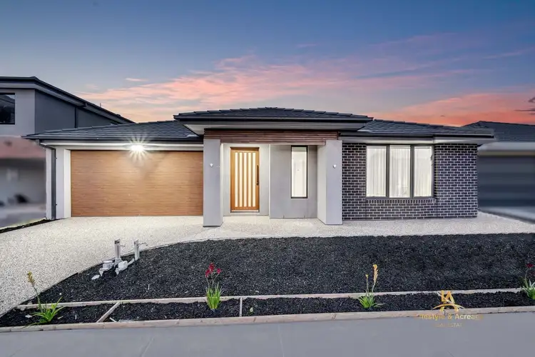 45 Annual Avenue, Pakenham VIC 3810