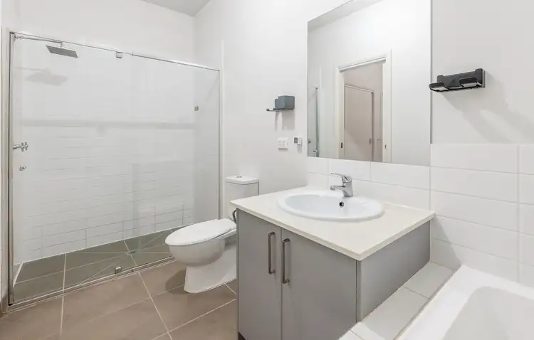 Fifth view of Homely unit listing, 5/85-87 View St, Glenroy VIC 3046