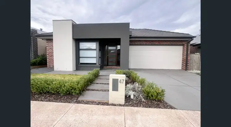 47 Bonhams Circuit, Manor Lakes VIC 3024