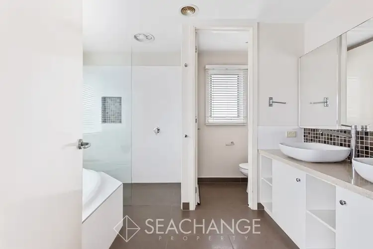 Fifth view of Homely house listing, 6 Thomas Close, Mount Eliza VIC 3930