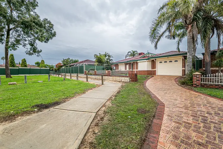 9/9 Berry Court, Maddington WA 6109
