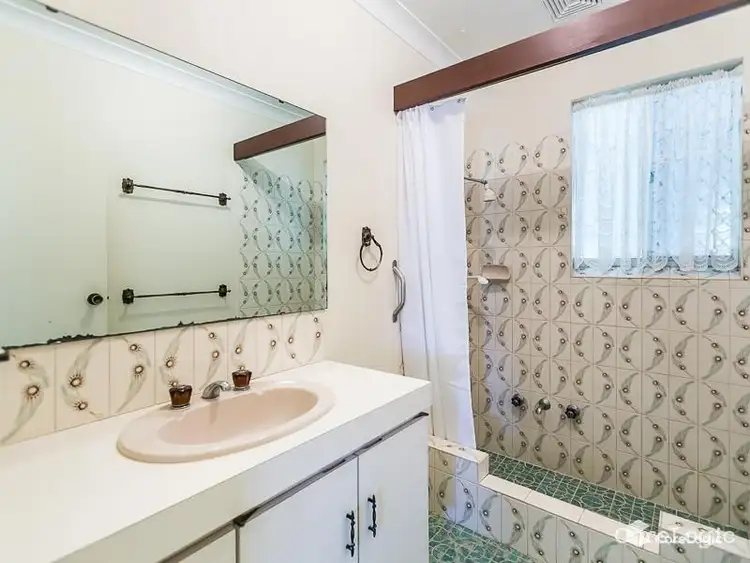 Fourth view of Homely semi-detached listing, 4A Janthina Crescent, Heathridge WA 6027