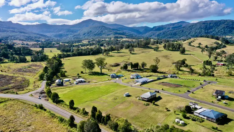 13 Stewarts Way, Nimbin NSW 2480