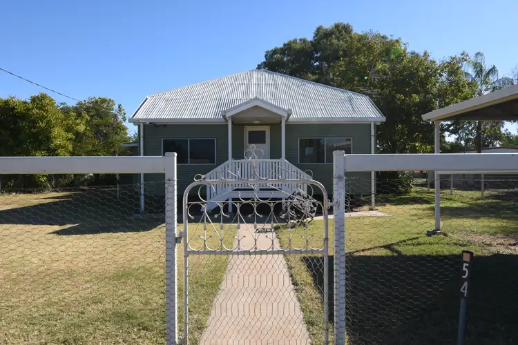 54 WILLOW STREET, Barcaldine QLD 4725