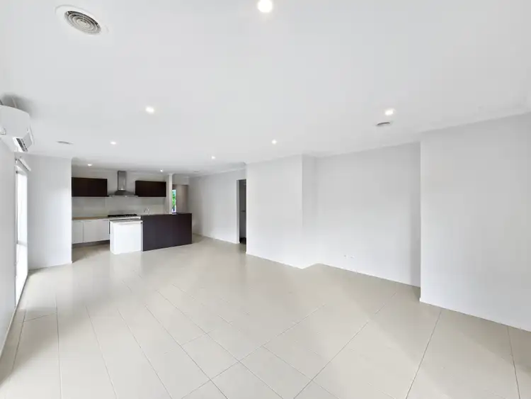 Fifth view of Homely house listing, 8 Secluded Drive, Armstrong Creek VIC 3217