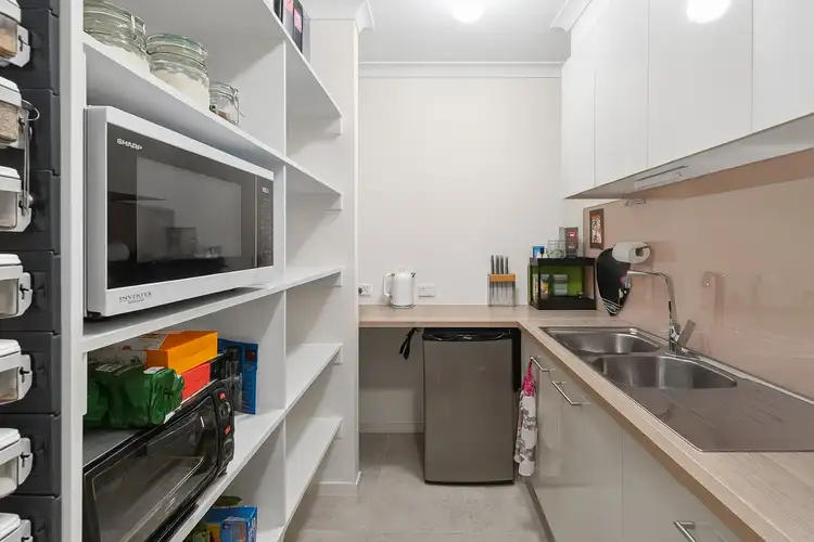 Sixth view of Homely house listing, 5 Narrandera Circuit, Armstrong Creek VIC 3217