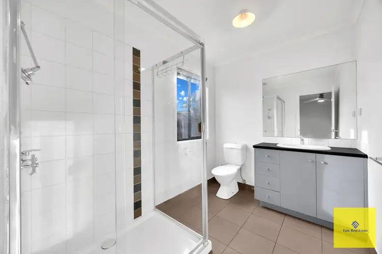 Fifth view of Homely house listing, 26 FELICITY DRIVE, Tarneit VIC 3029