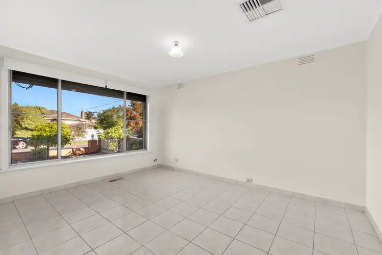 Fifth view of Homely house listing, 7 Lloyd Avenue, Epping VIC 3076