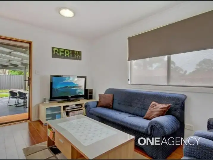 Third view of Homely semi-detached listing, 5A Huxley Drive, Horsley NSW 2530