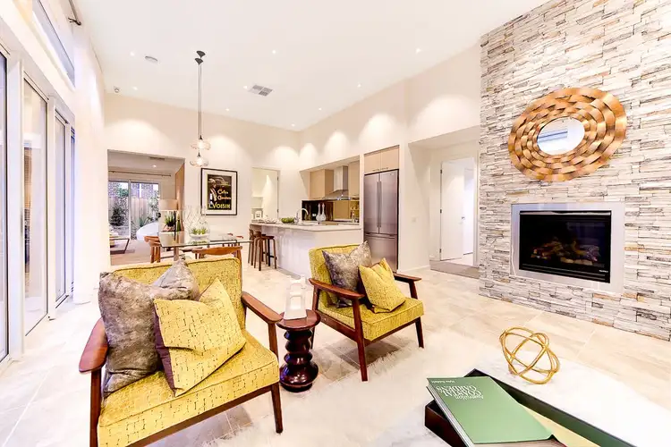 Fourth view of Homely house listing, 10 Fintona Crescent, Cranbourne West VIC 3977