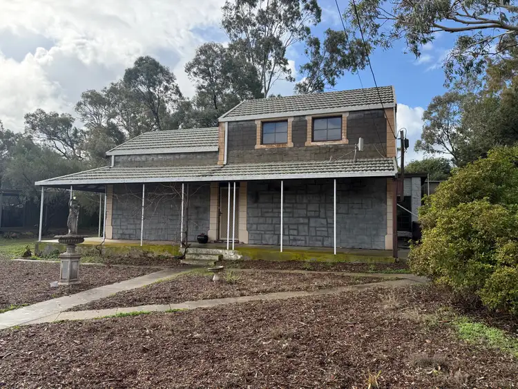 3 Pentloes Road, Mount Pleasant SA 5235