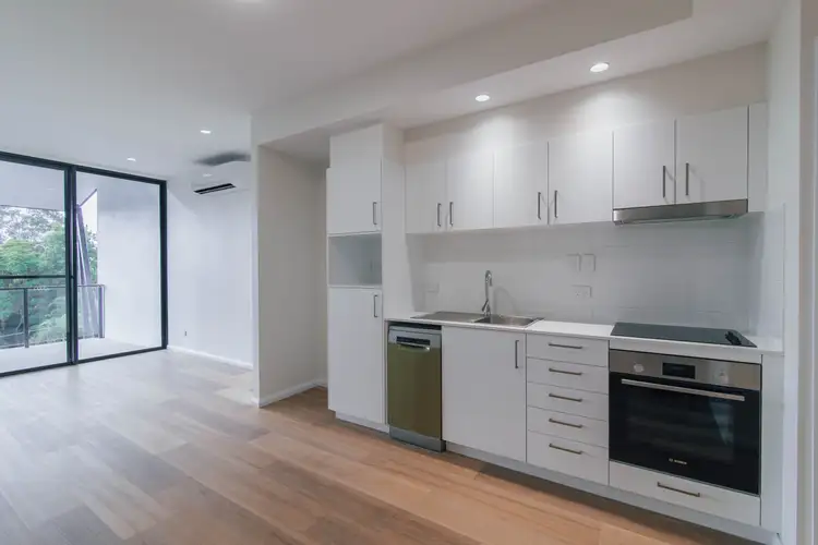 Fourth view of Homely unit listing, 1/25 Victoria Terrace, Annerley QLD 4103