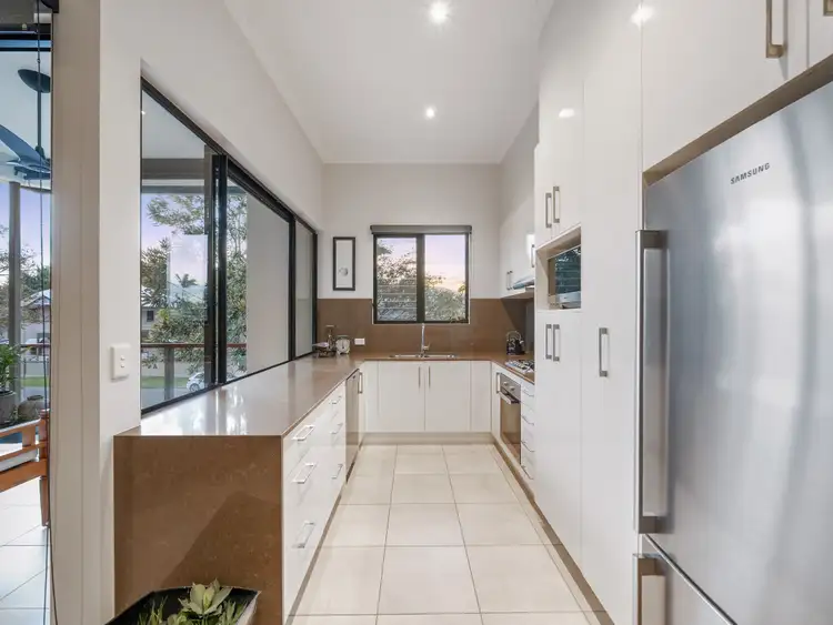 Third view of Homely unit listing, 6/6 Sixth Ave, Sandgate QLD 4017