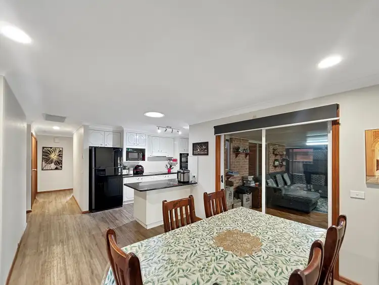 Fourth view of Homely house listing, 8 Edinburgh Avenue, Dubbo NSW 2830