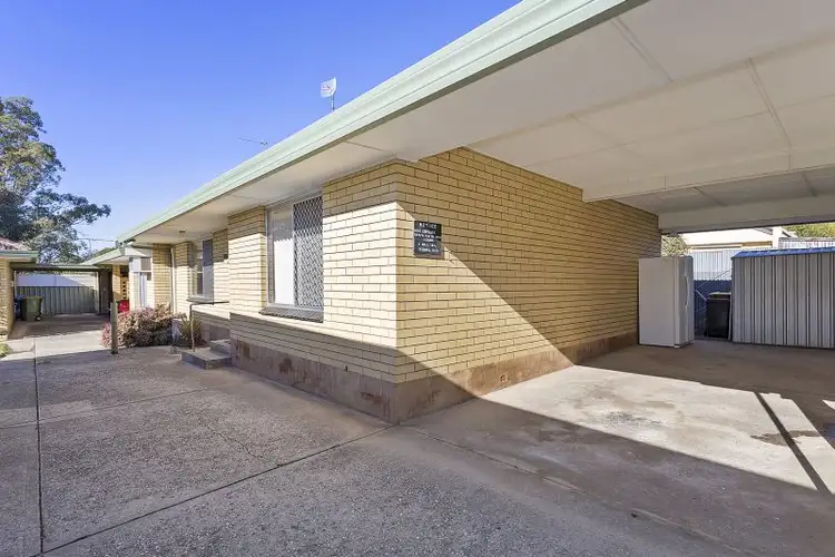 Fourth view of Homely apartment listing, 2/5 Bell Court, Wodonga VIC 3690