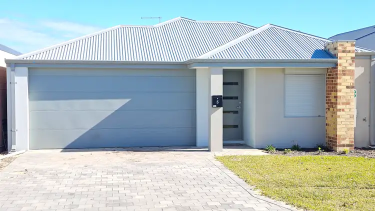 Main view of Homely house listing, 5 Earliglow Street, Bullsbrook WA 6084