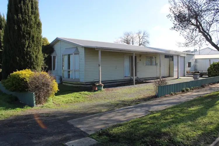 24 Phillips Street, Kaniva VIC 3419