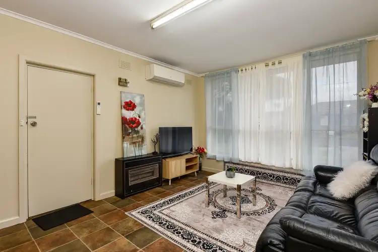 Third view of Homely unit listing, 1/7 West Street, Mount Gambier SA 5290