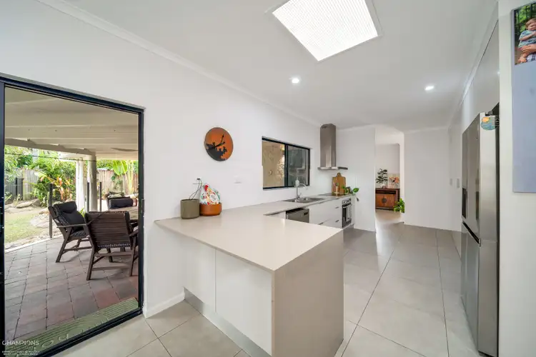 Fifth view of Homely house listing, 7 Carbeen Close, Holloways Beach QLD 4878