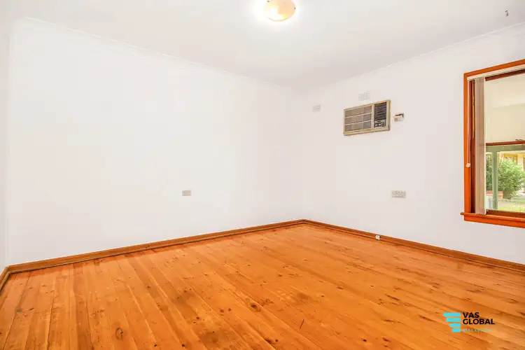 Main view of Homely house listing, 13 Samoa Place, Lethbridge Park NSW 2770