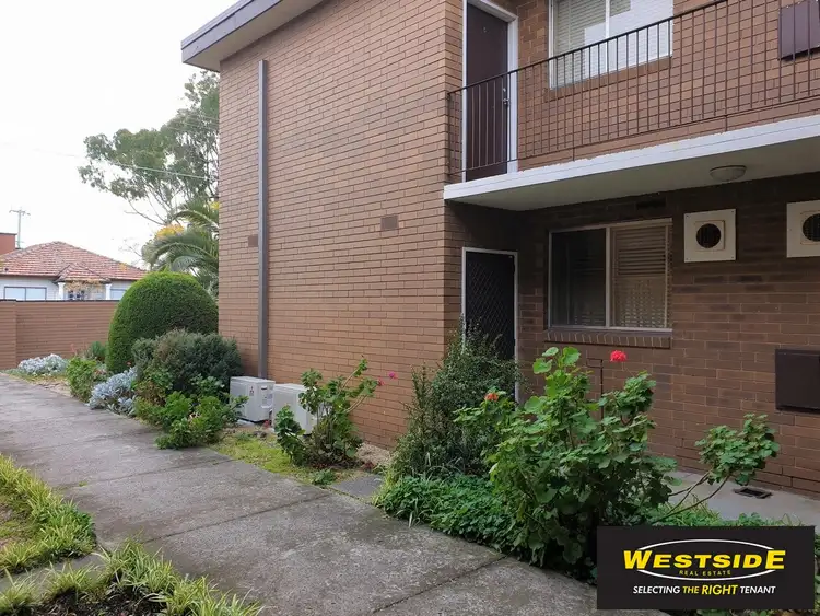 Third view of Homely flat listing, 1/12 Marsden Crescent, St Albans VIC 3021