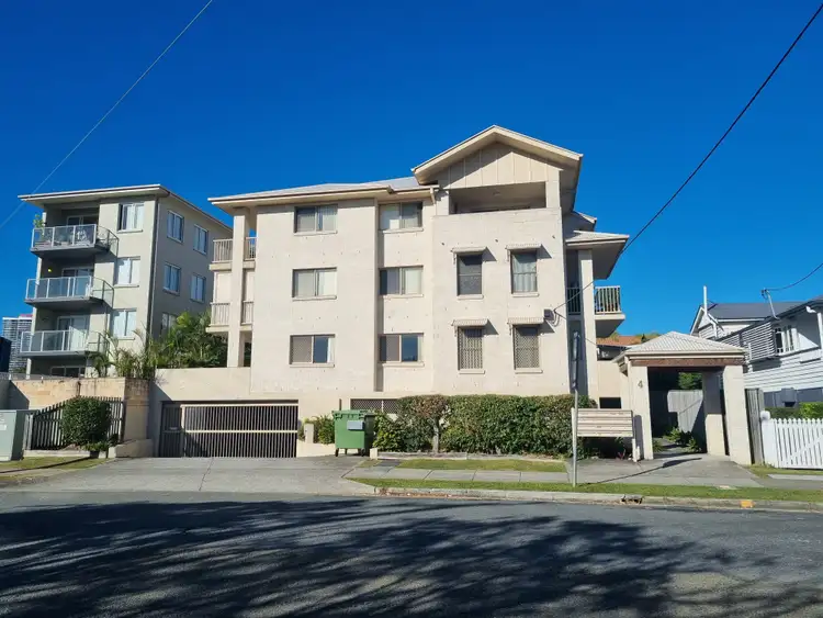 Main view of Homely apartment listing, 9/4 Sykes Court, Southport QLD 4215