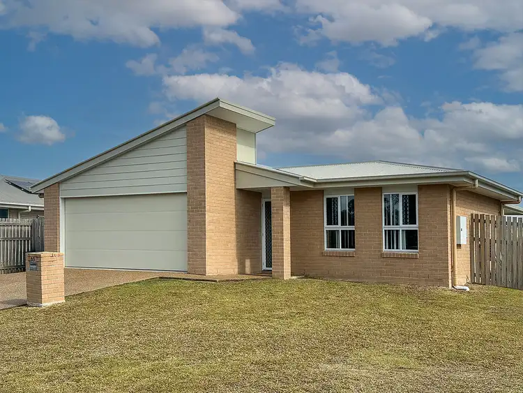 63 GIRRAWEEN WAY, Eli Waters QLD 4655